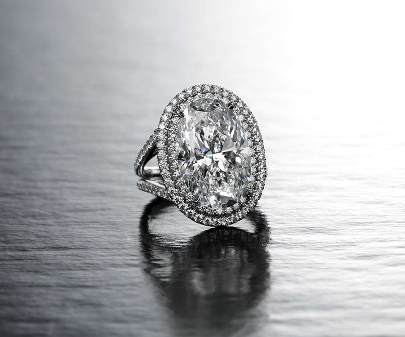 Oval Engagement Rings