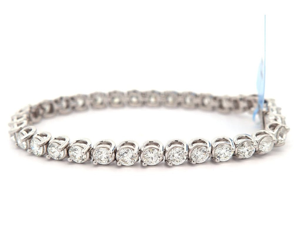 New 9.68ctw Round Diamond Tennis Bracelet in 14K