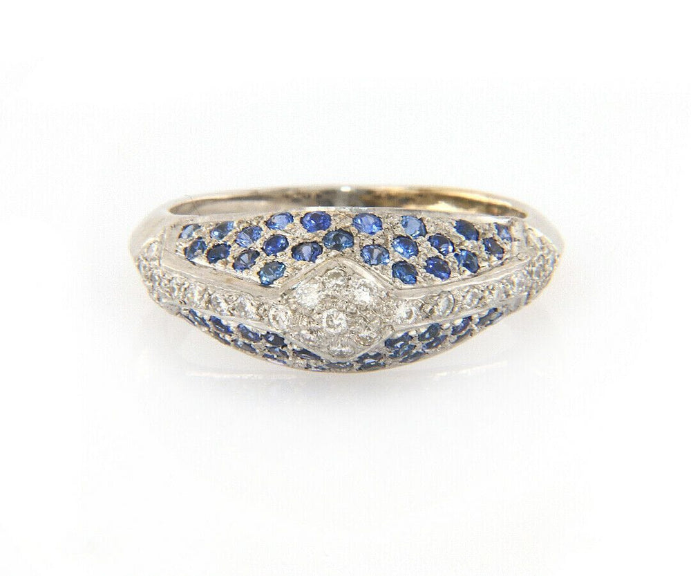 0.50ctw Sapphire and 0.15ctw Diamond Ring in 18K
