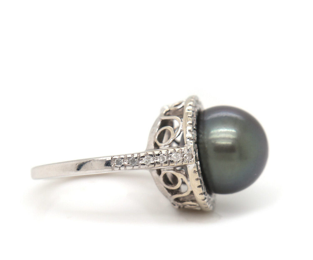 11.50 MM Grey Tahitian Pearl and 0.25ctw Diamond Halo Ring in 14K