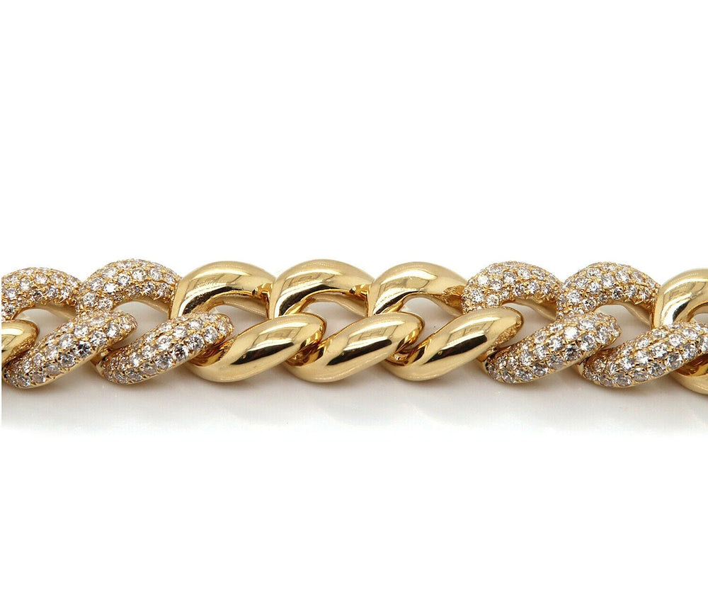 New Odelia 7.50ctw Pave Diamond Curb Link Bracelet in 18K