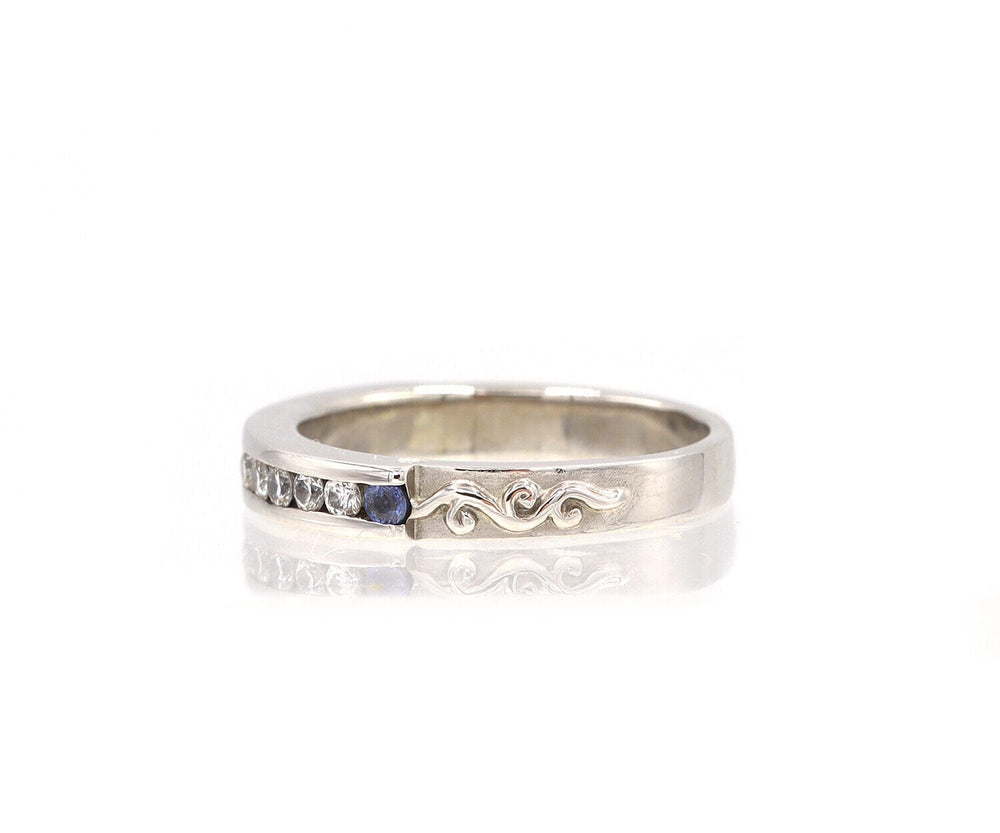 EVE Blazing Scroll 0.30ctw Diamond and 0.04ctw Sapphire Band Ring in 18K