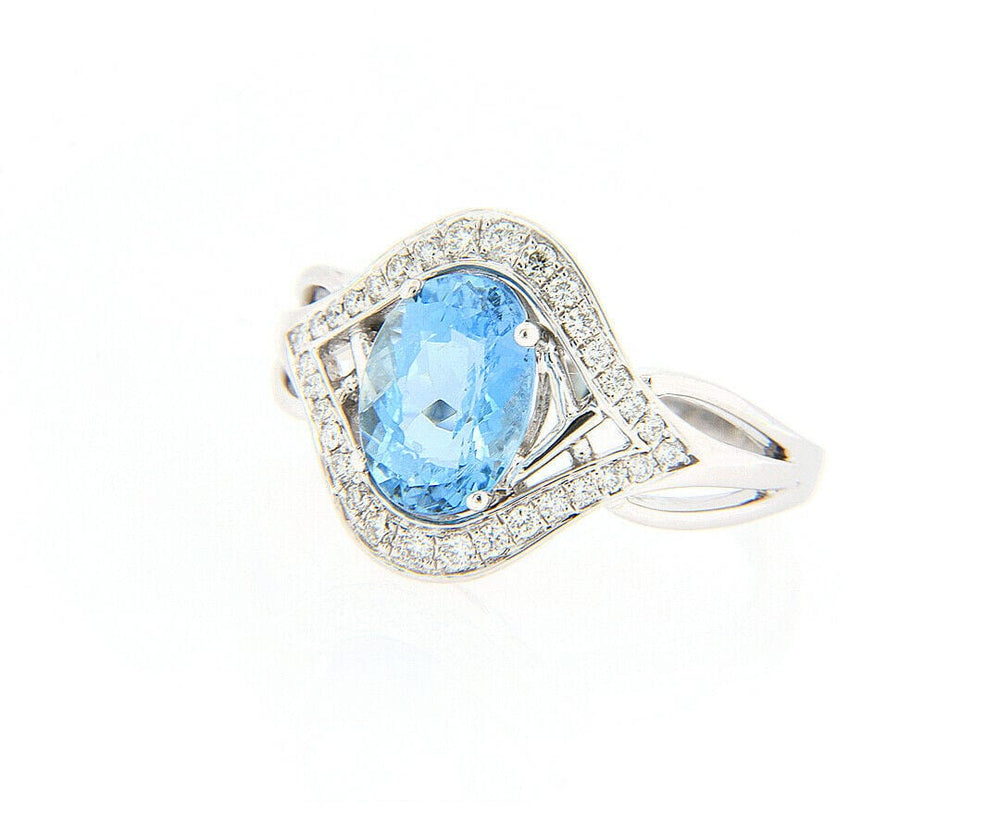2.28ct Oval Aquamarine and 0.28ctw Diamond Frame Ring in 14K